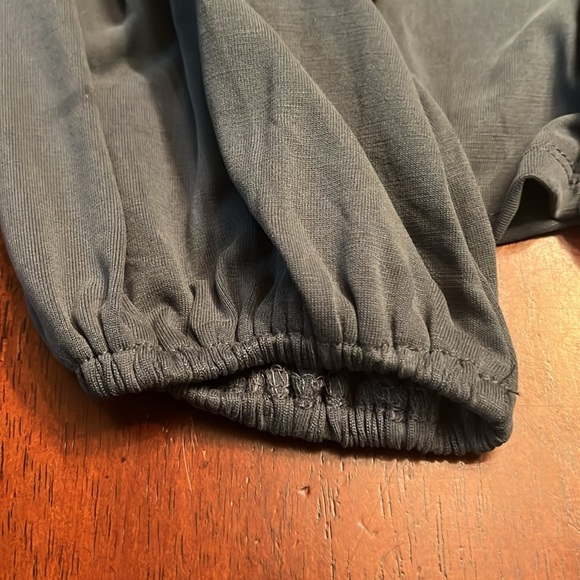 sundays in brooklyn faux wrap around top size small - Picture 5 of 8